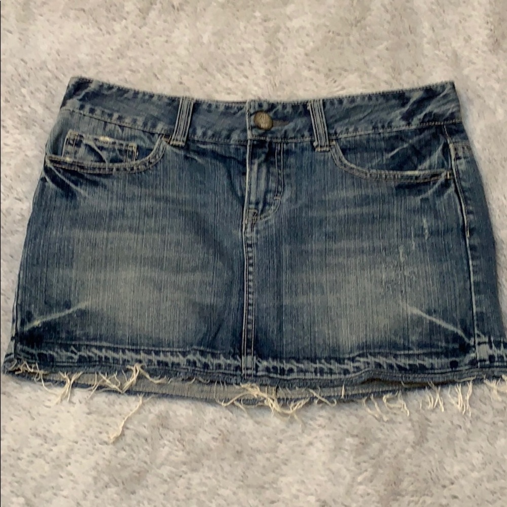 American Eagle stretch denim skirt